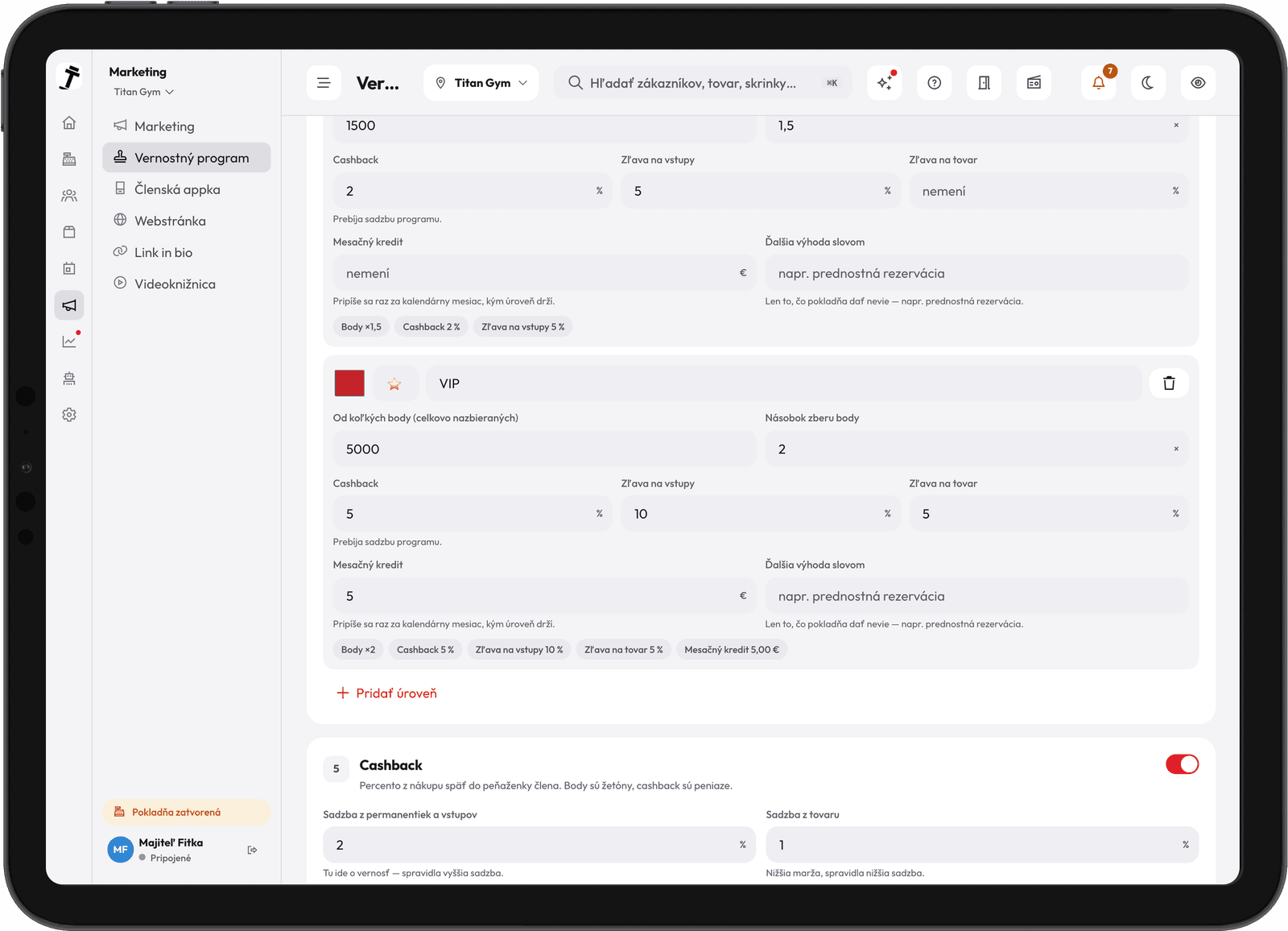 Úrovne vernostného programu v paneli RepUp — úroveň VIP s násobkom bodov, cashbackom, zľavou na vstupy aj tovar a mesačným kreditom